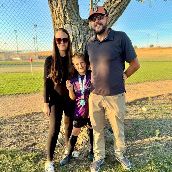 Meet your Posher, Brandy - Picture 1 of 1